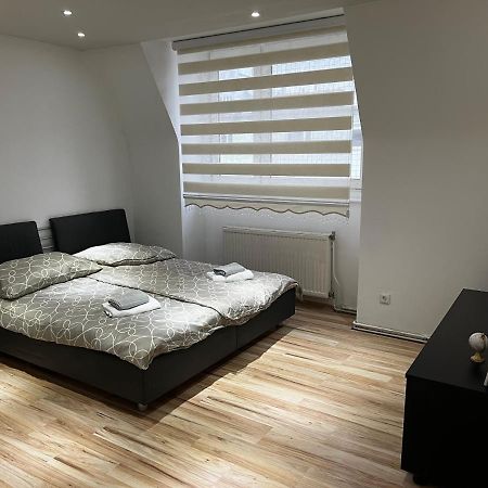 Mateo Apartments I Contactless Check-In Wina Bagian luar foto